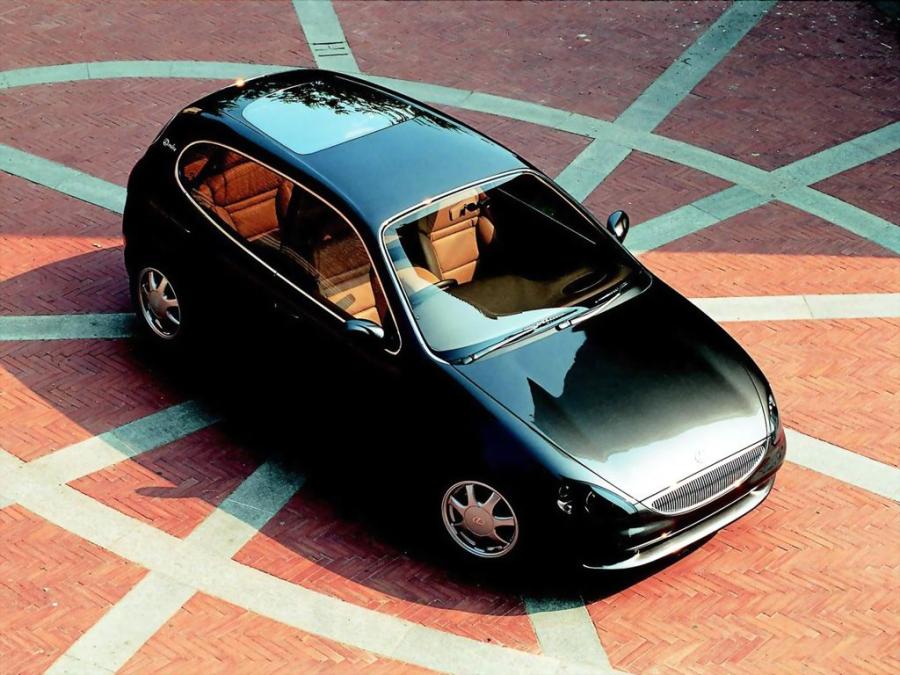  Lexus Landau Concept 1994 года  (фото 7 из 9)